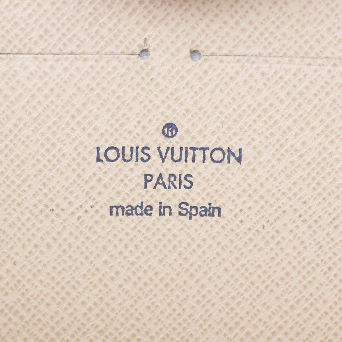 Louis Vuitton Zippy Wallet Damier Azur Interior Stamp