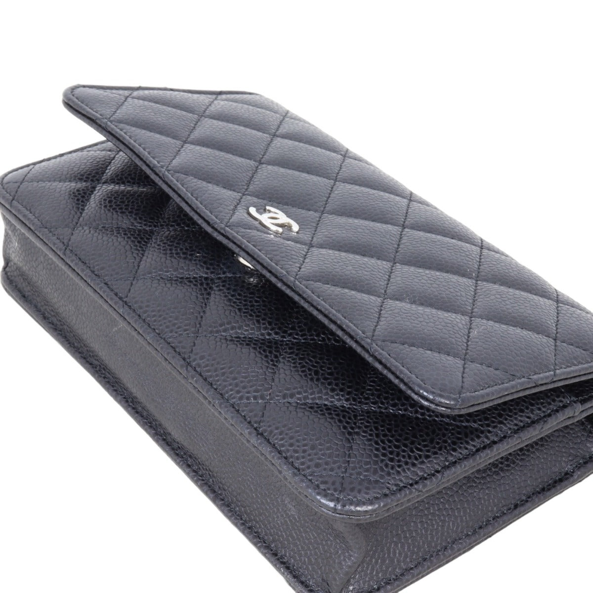 Chanel Classic Wallet on Chain