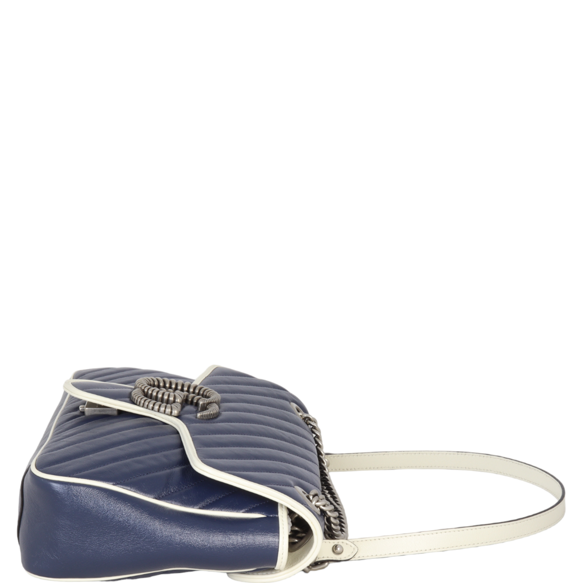 Gucci GG Marmont Matelasse Medium Shoulder Bag