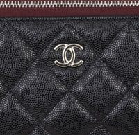 Chanel Classic O-Case Pouch Medium | Caviar