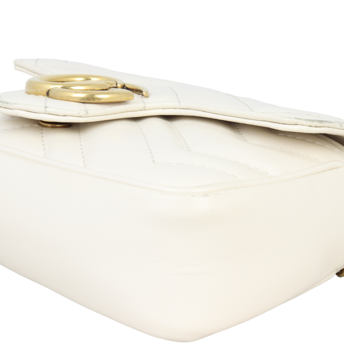 Gucci GG Marmont Matelasse Super Mini Shoulder Bag