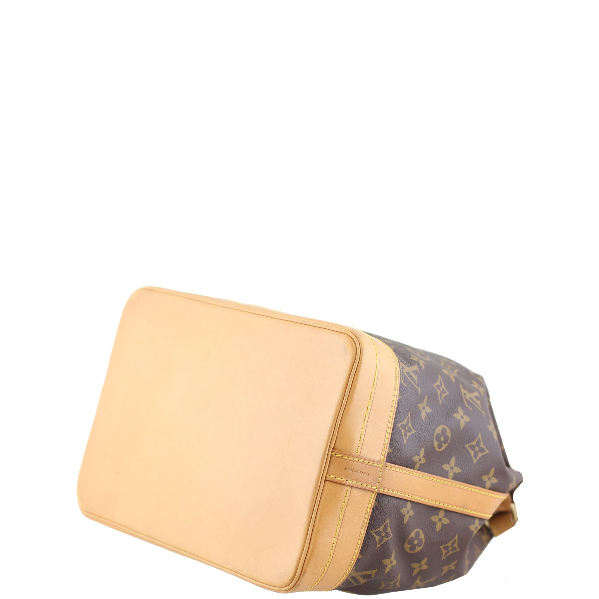 Louis Vuitton Noe Monogram corner