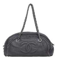 Chanel Luxe Ligne Bowler | Black