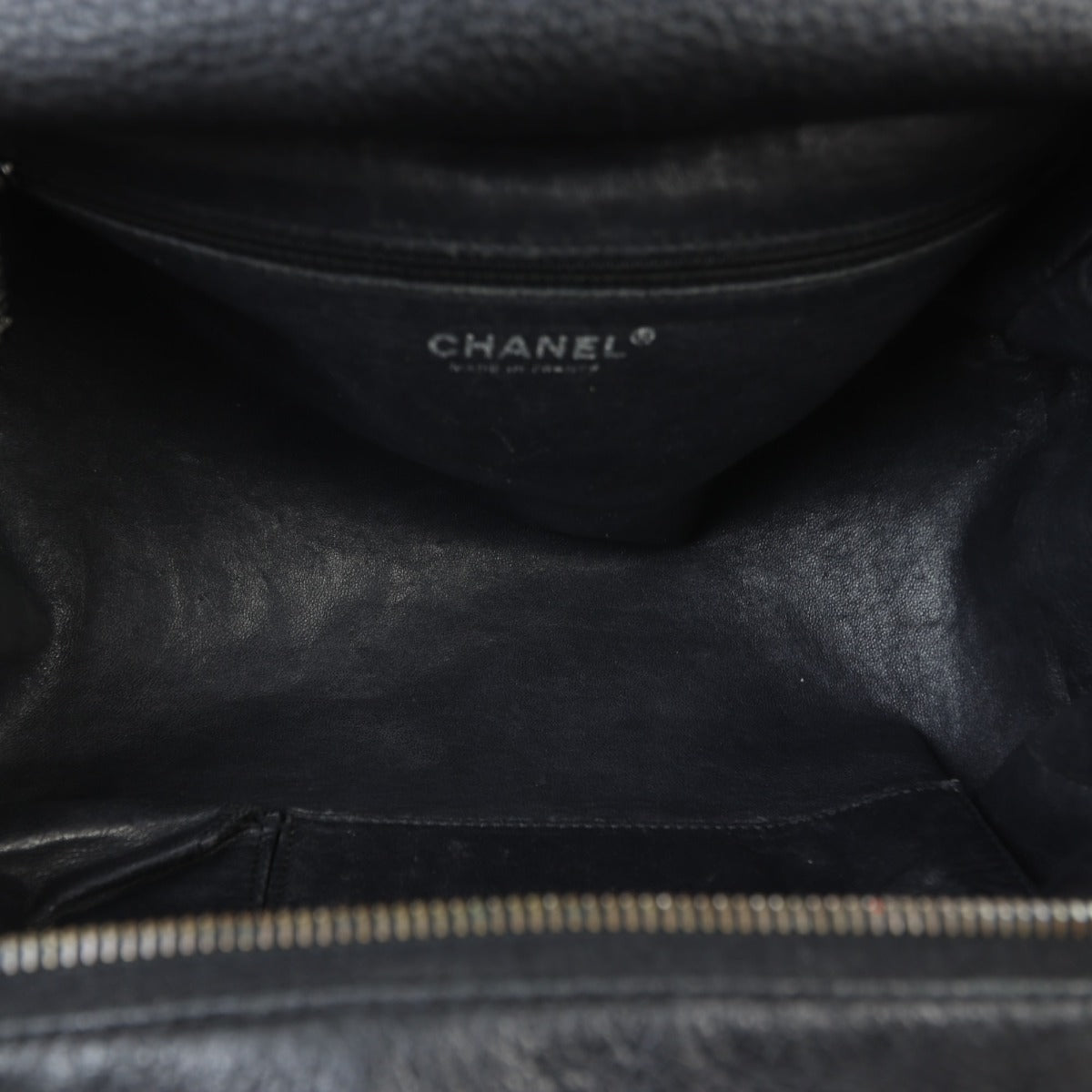 Chanel Luxe Ligne Bowler | Black