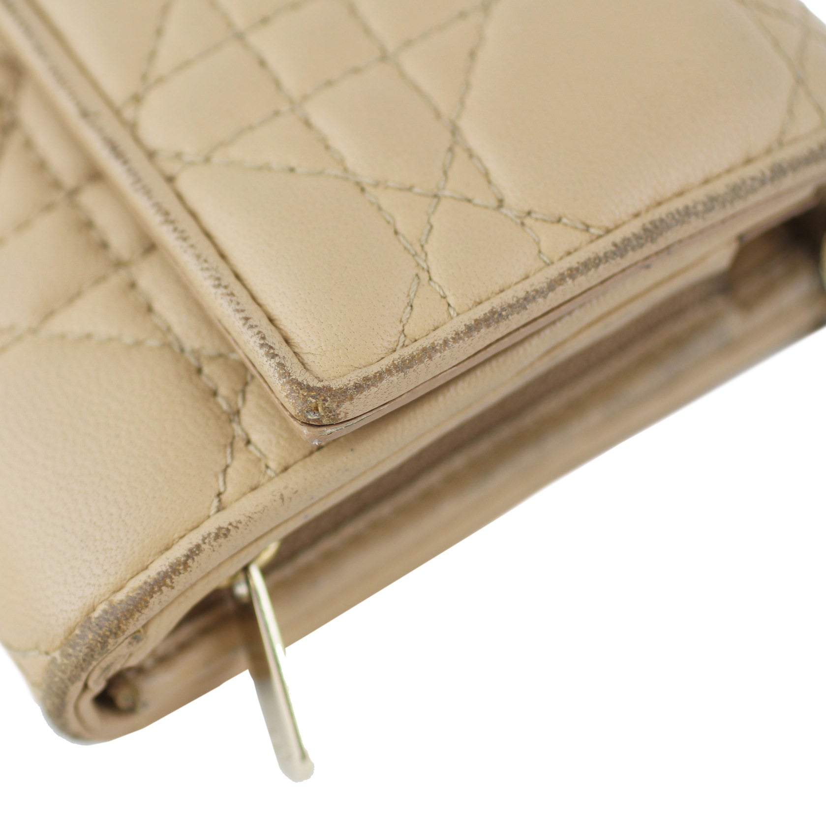 Dior Lady Dior Chain Wallet edge