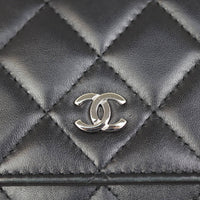 Chanel Classic Wallet on Chain Hardware