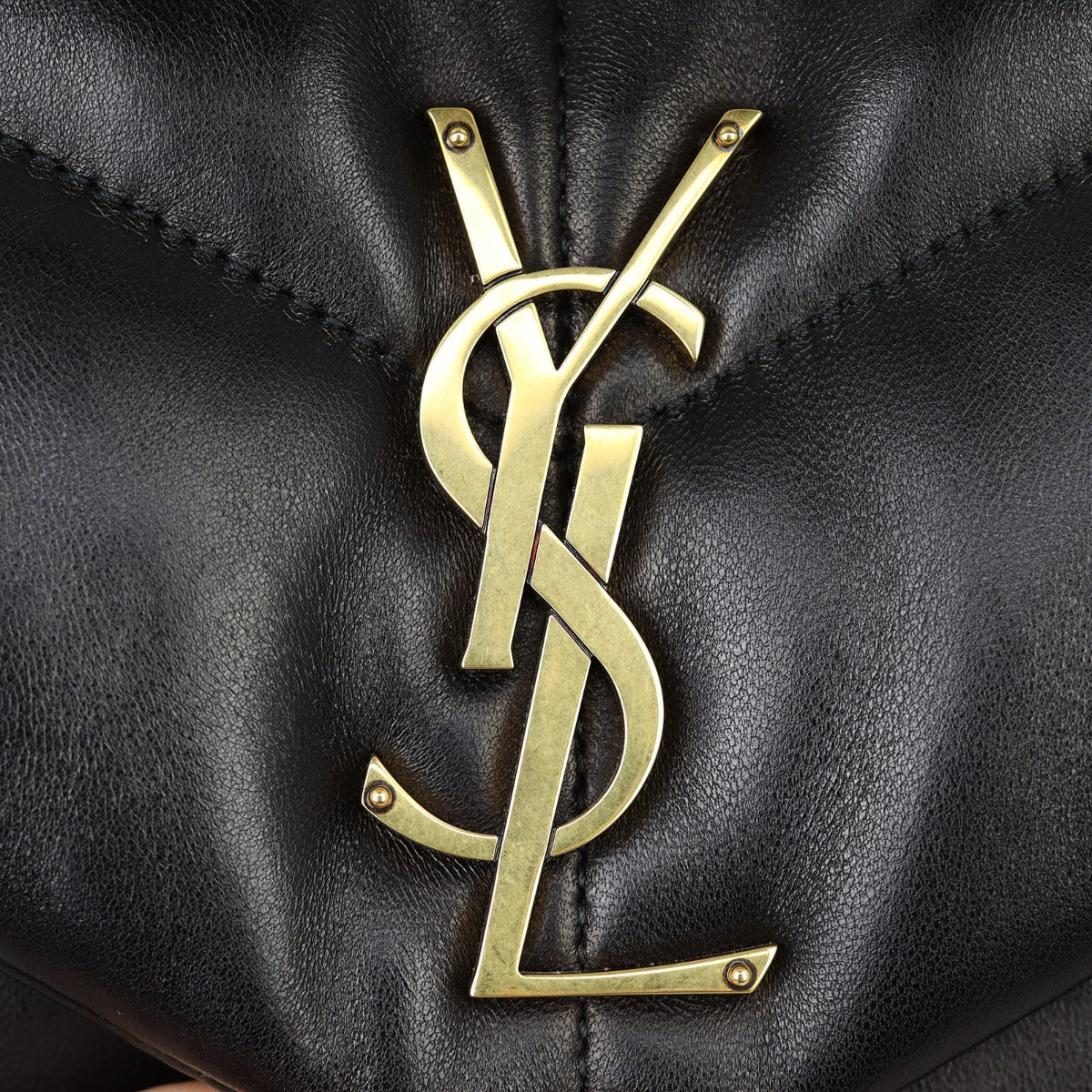 Saint Laurent Loulou Puffer Medium Hardware