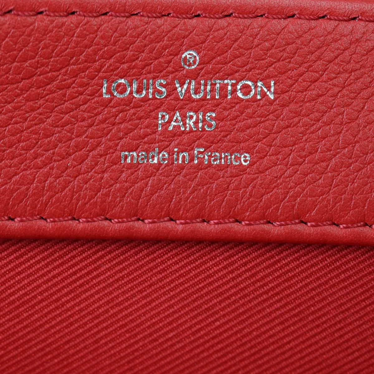 Louis Vuitton Lockme II BB