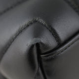 Saint Laurent Loulou Medium corner