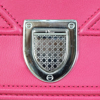 Dior Diorama Wallet on Chain hardware