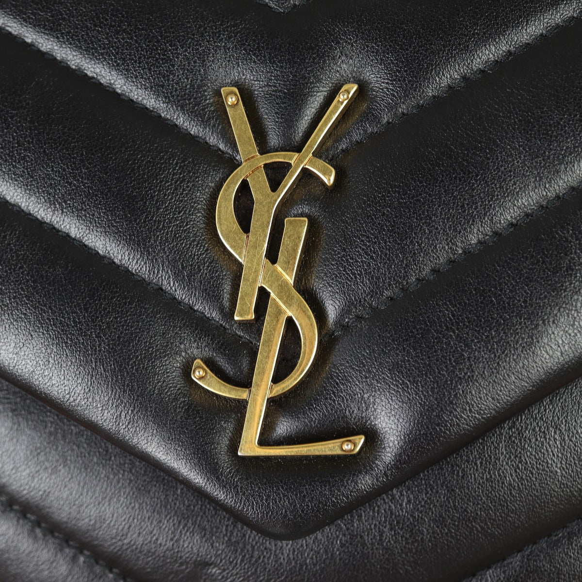 Saint Laurent Loulou Small Hardware