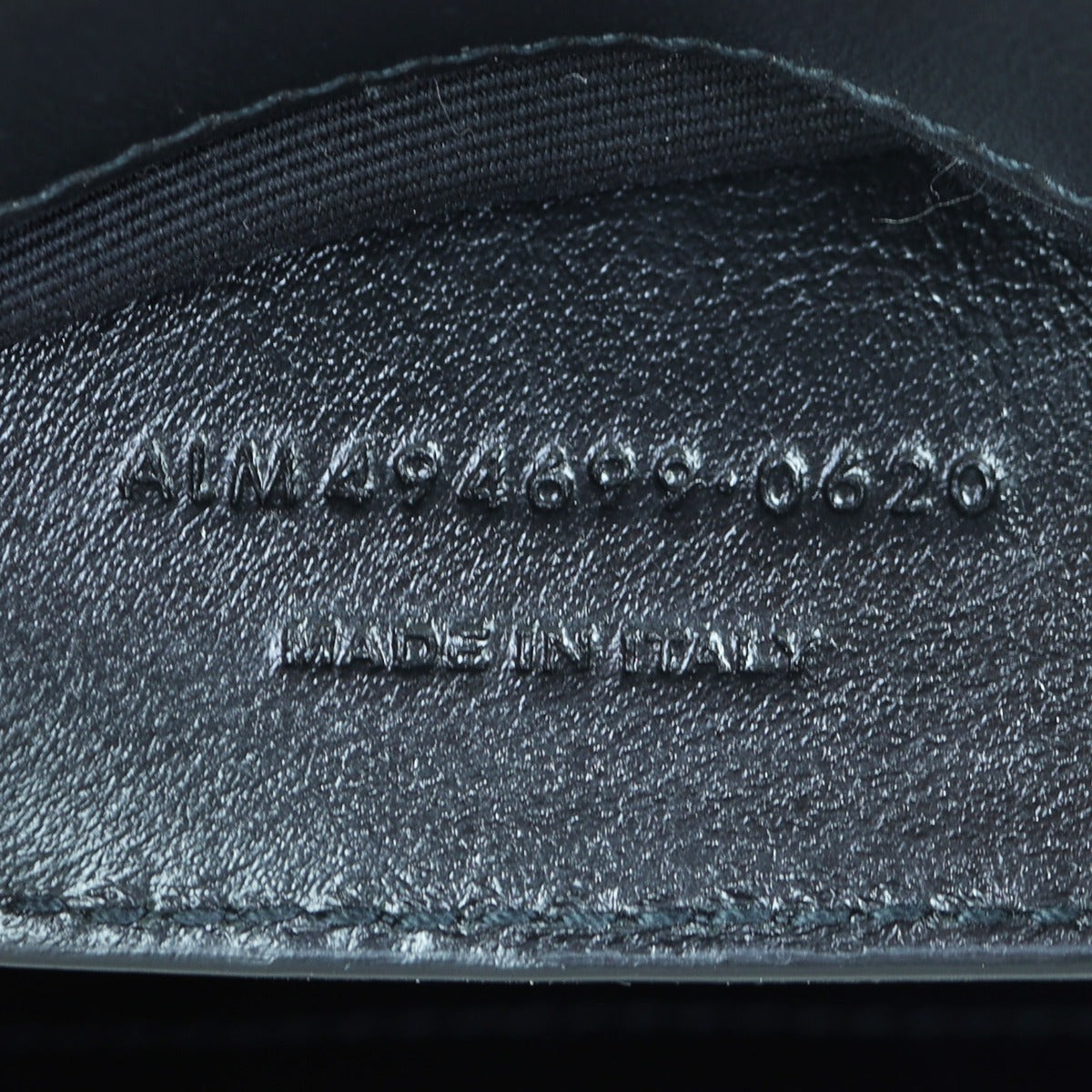 Saint Laurent Loulou Small Date Code