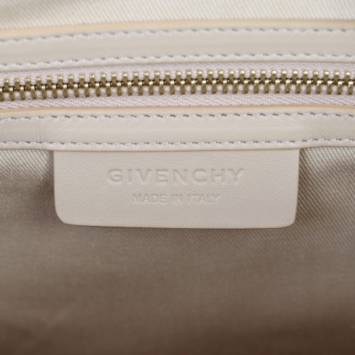 Givenchy Antigona Medium