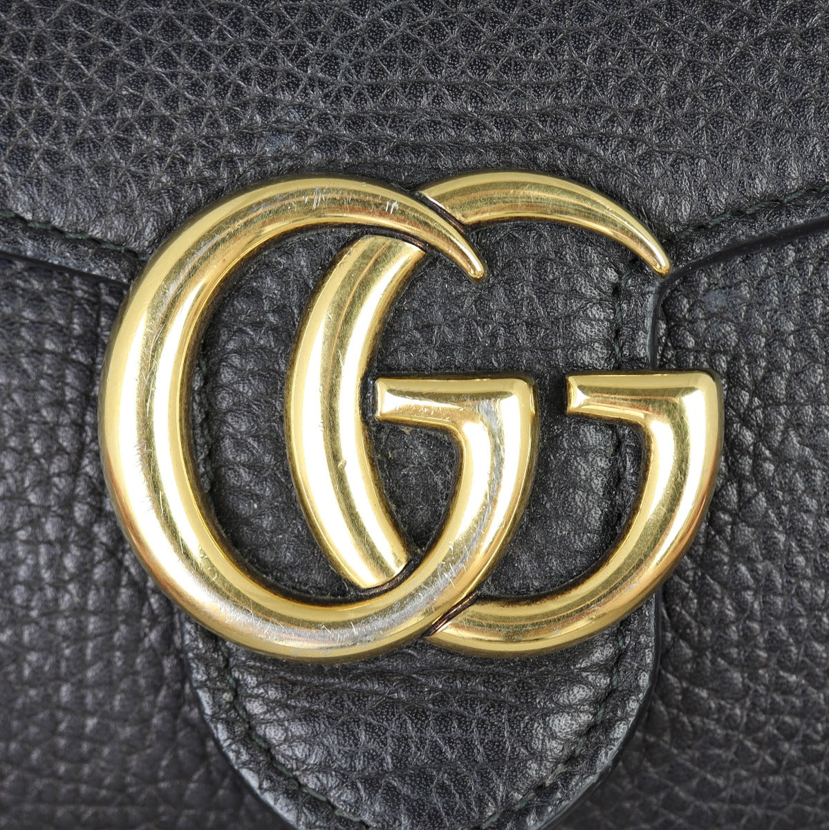 Gucci GG Marmont Wallet on Chain Hardware