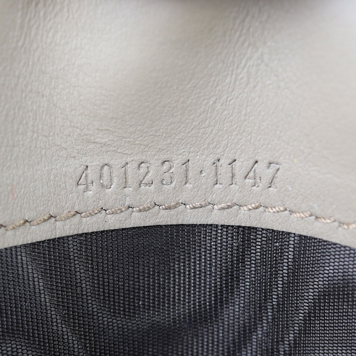 Gucci Dionysus GG Supreme Chain Wallet Date Code