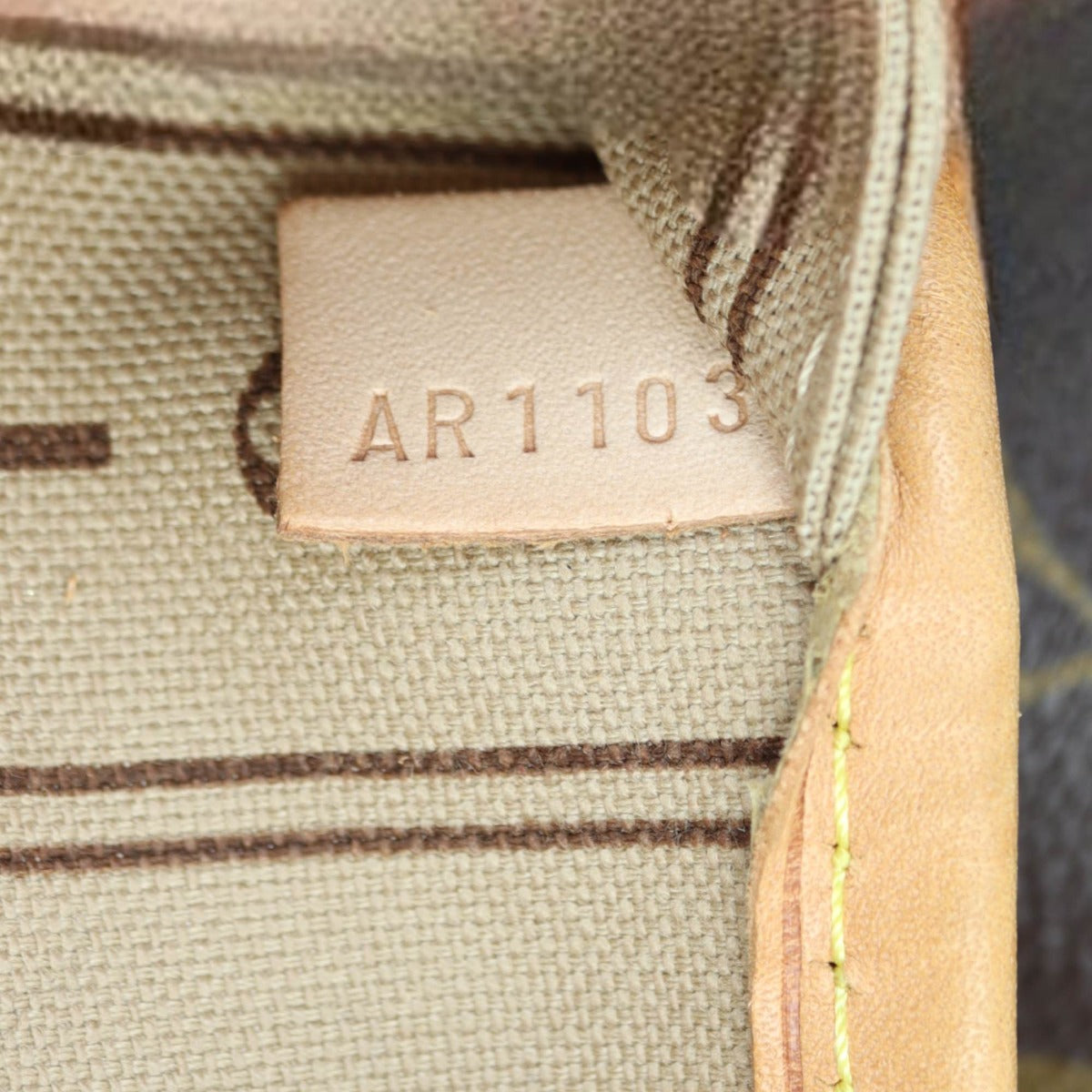 Louis Vuitton Neverfull MM Monogram