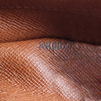 Louis Vuitton Nile Crossbody Monogram