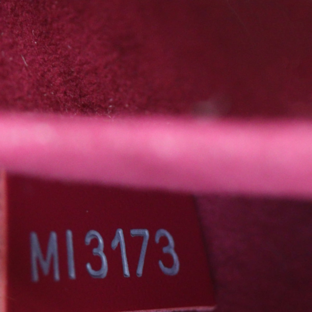 Louis Vuitton Alma BB Epi