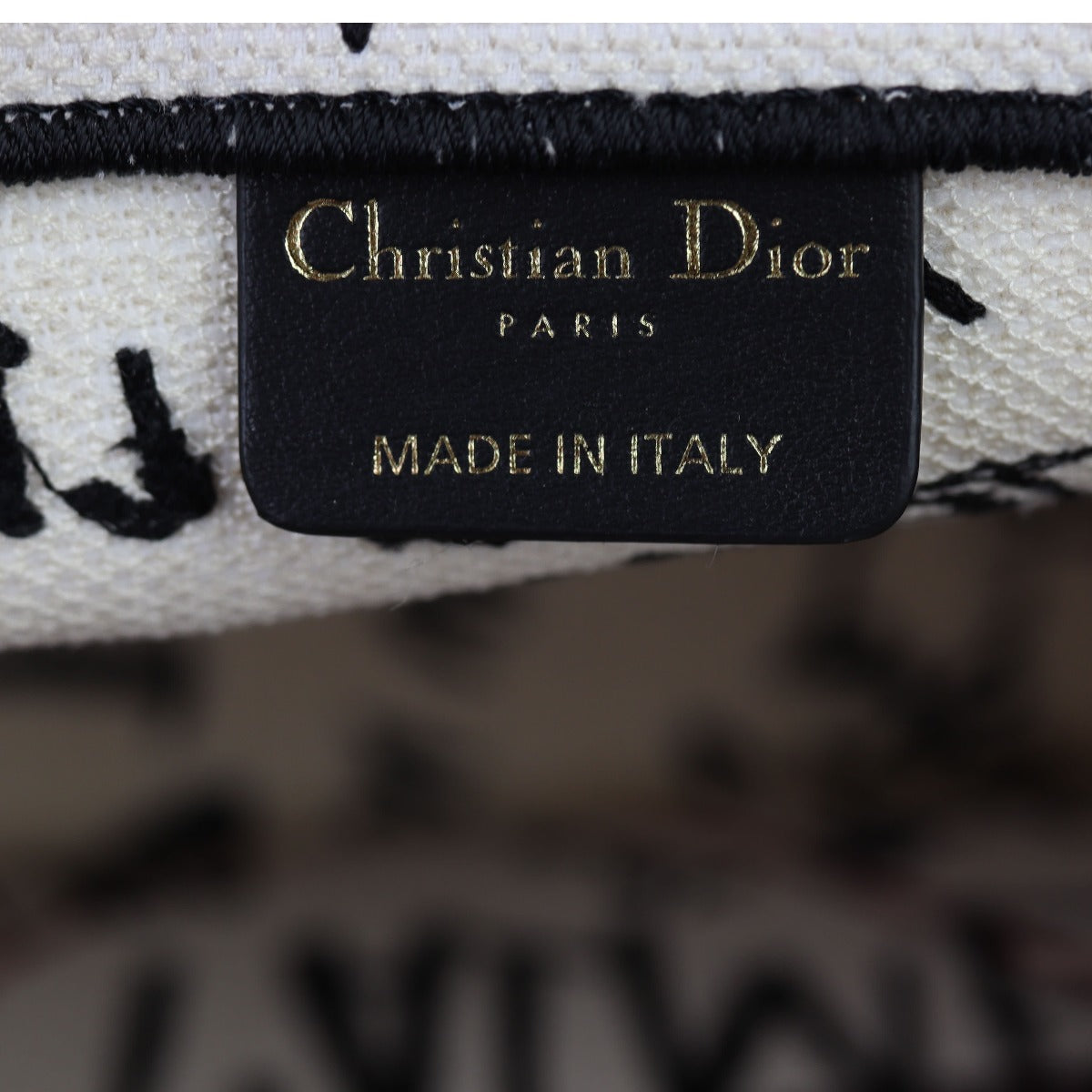 Dior Book Tote Medium DiorAmour Graffiti
