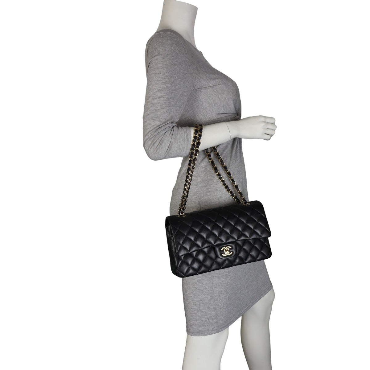 Chanel Classic Double Flap Medium | 26 Series