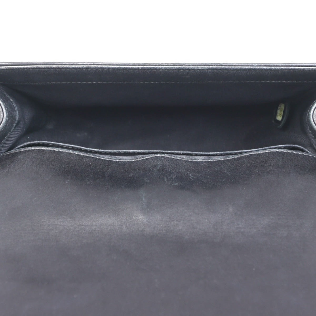 Chanel Boy Old Medium Chevron | 23 Series