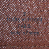 Louis Vuitton Medium Ring Agenda Cover Monogram Interior Stamp