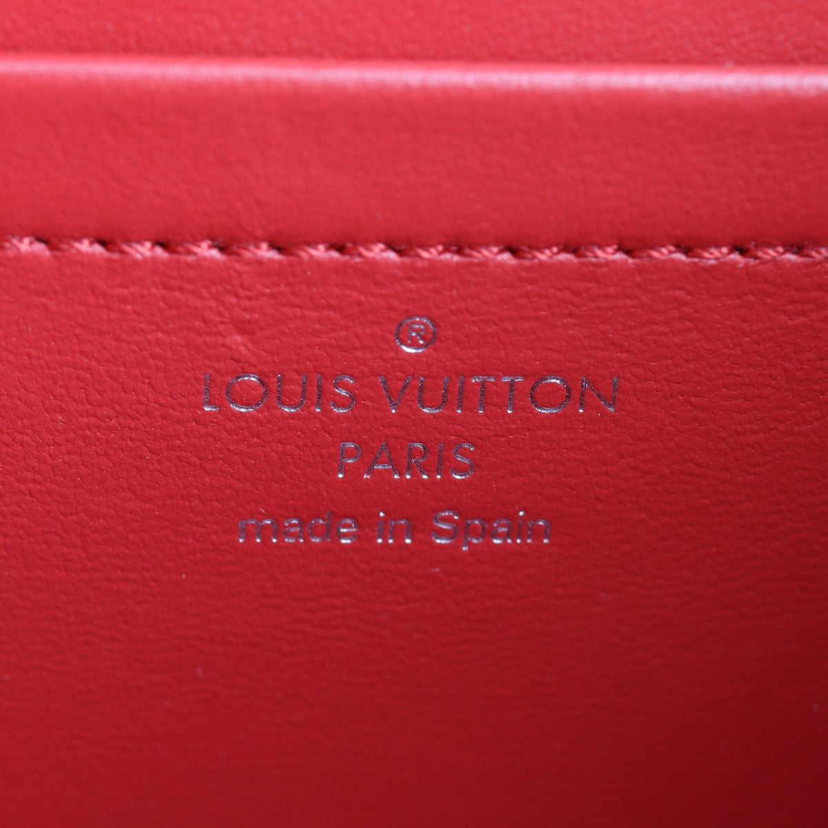 Louis Vuitton Bleecker Box Bag Epi Interior Stamp