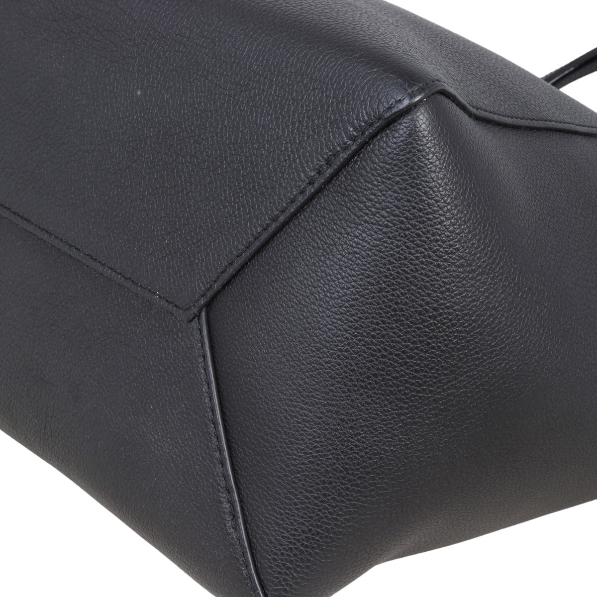 Louis Vuitton Lockme Cabas