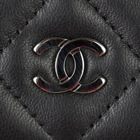 Chanel Classic Wallet on Chain Hardware