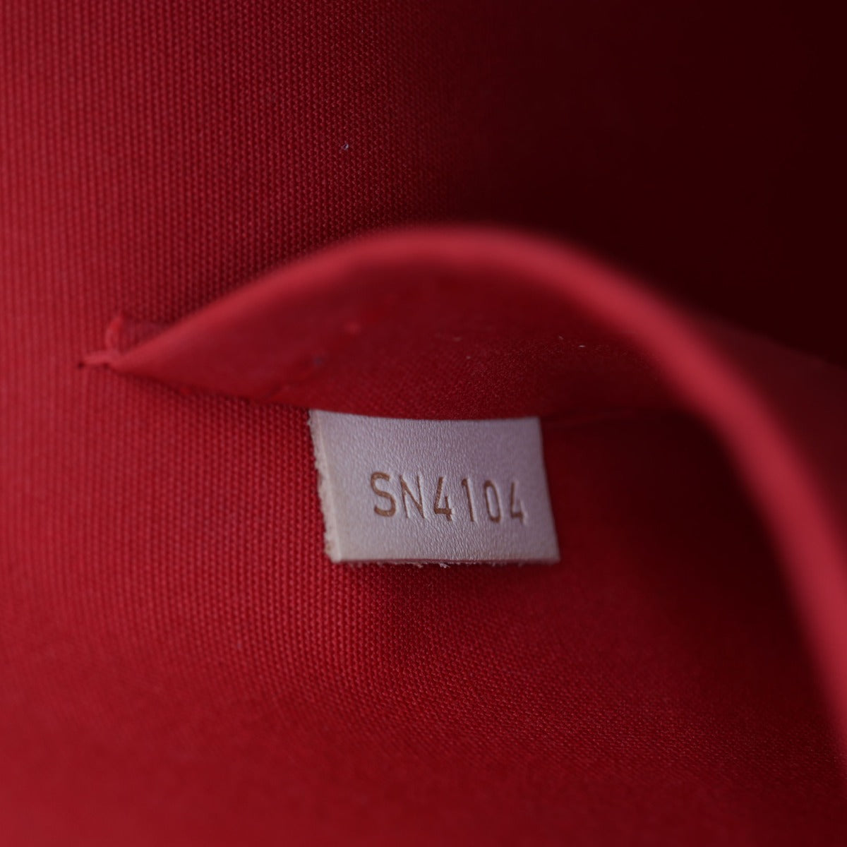 Louis Vuitton Alma PM Monogram Vernis | Cerise Red