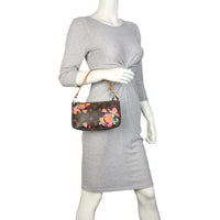 Louis Vuitton Pochette Accessoires Monogram Roses