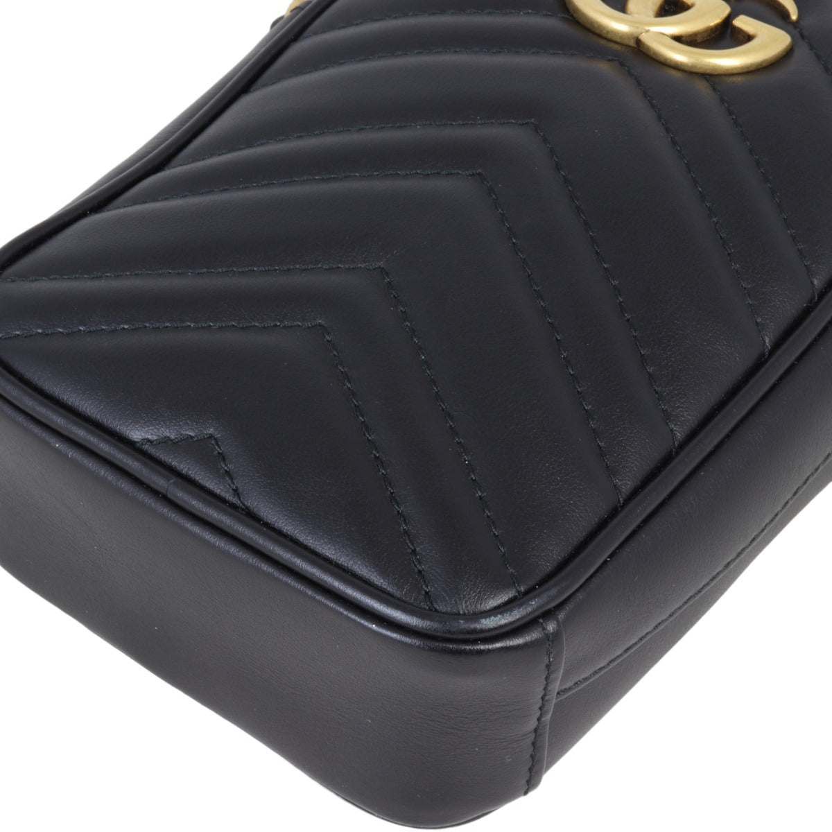 Gucci GG Marmont Matelasse Vertical Mini Bag