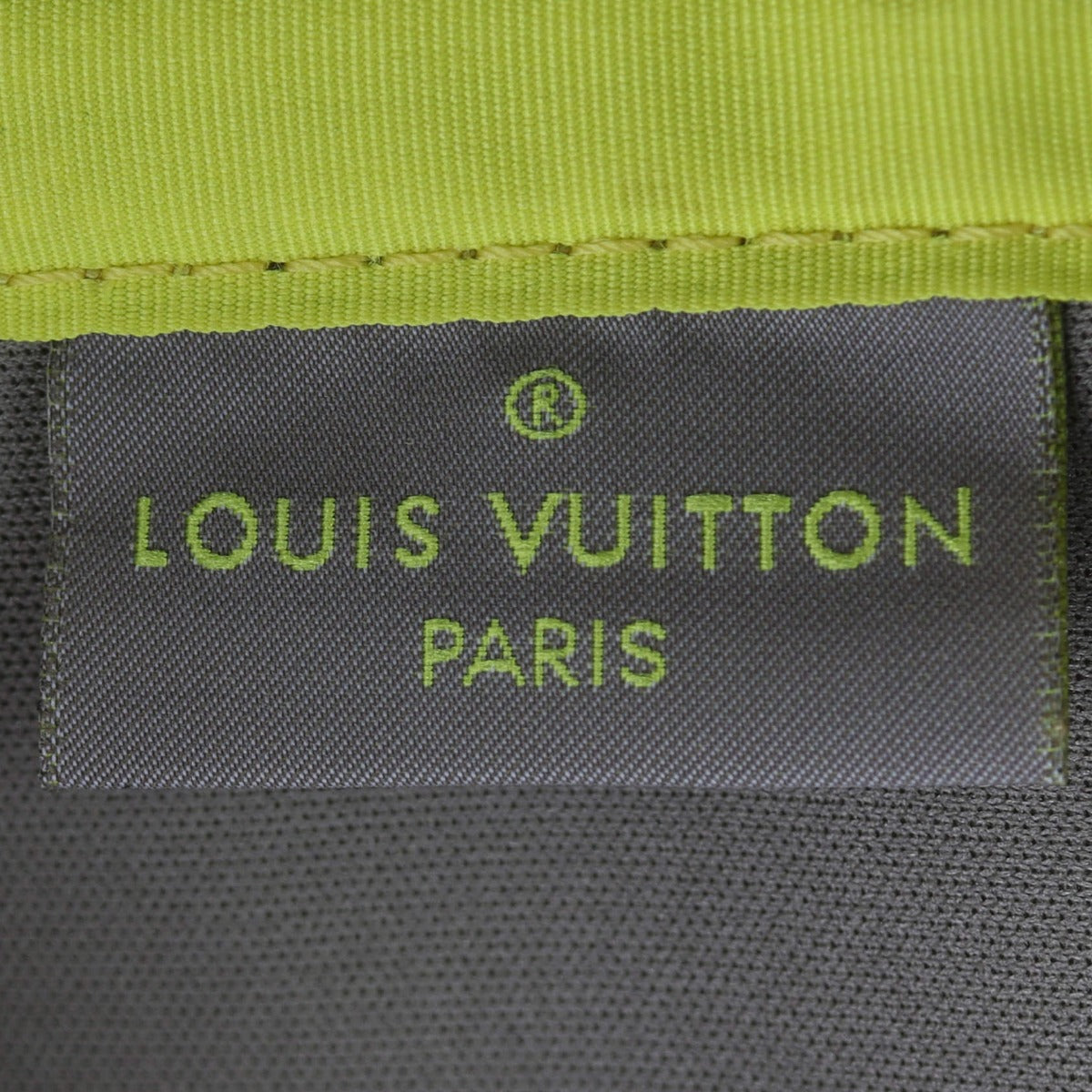  Louis Vuitton LV Cup Zip Tote Damier Geant Interior Stamp