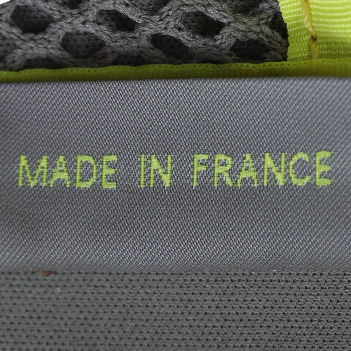  Louis Vuitton LV Cup Zip Tote Damier Geant Made in Stamp