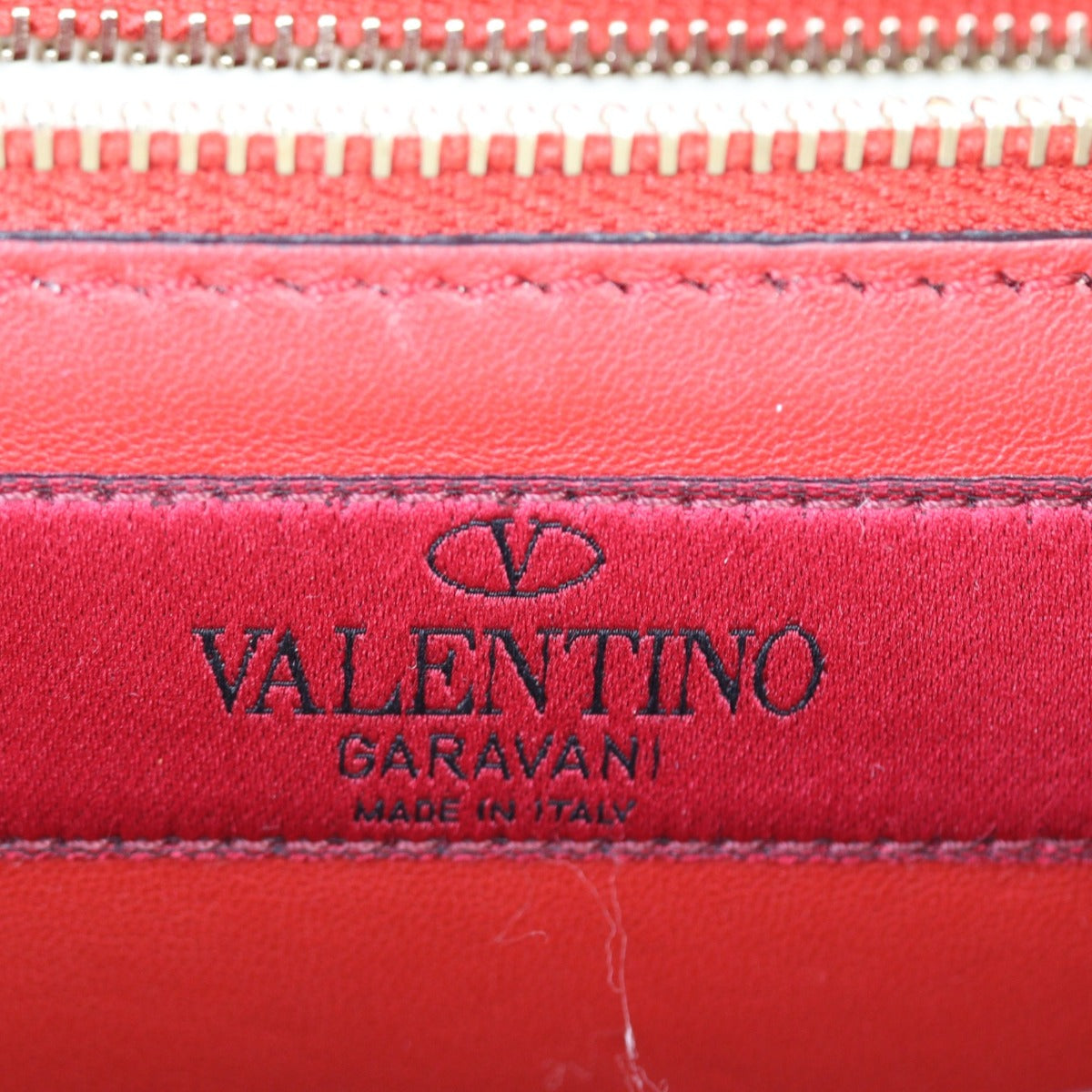 Valentino Rockstud Spike Wallet on Chain