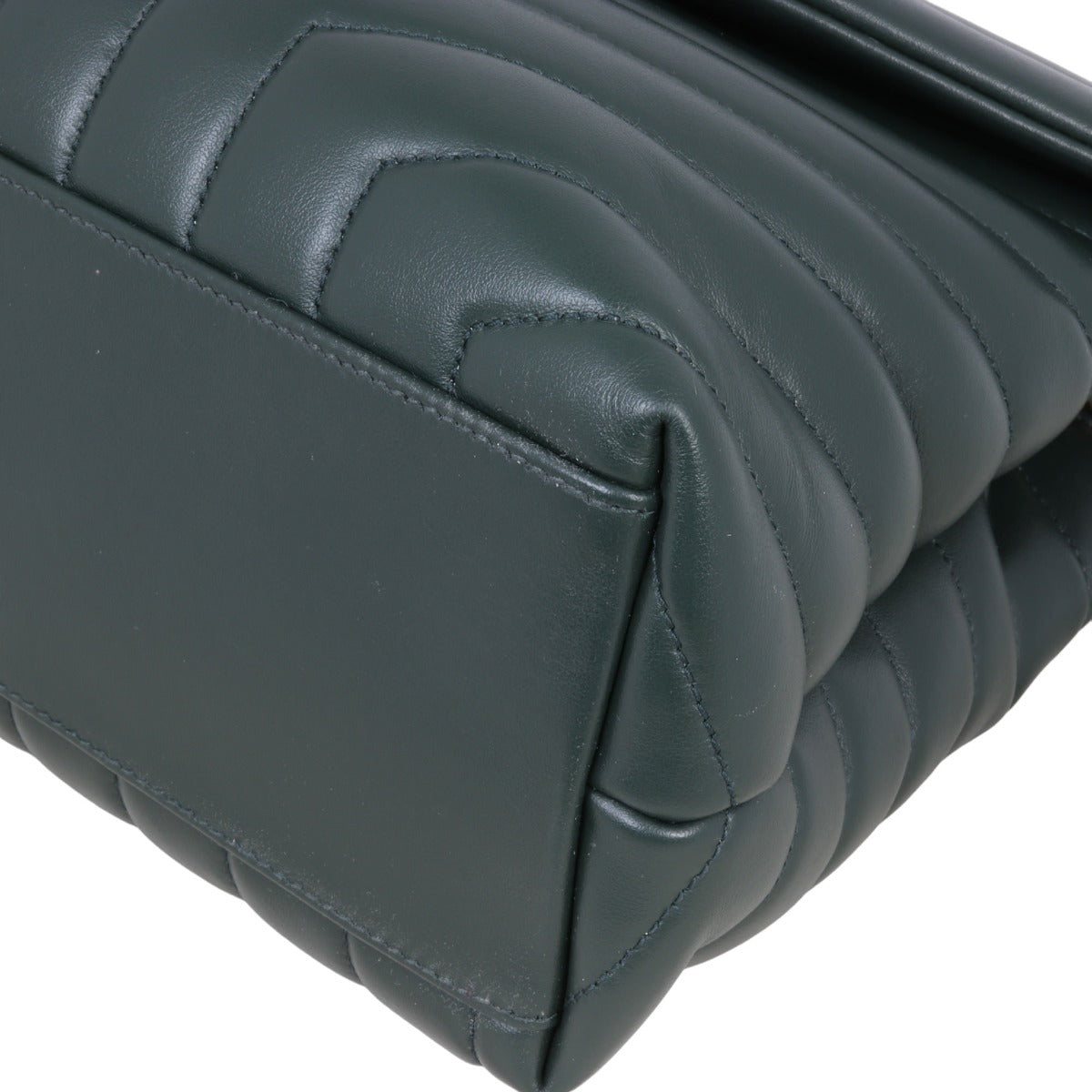 Saint Laurent Loulou Medium