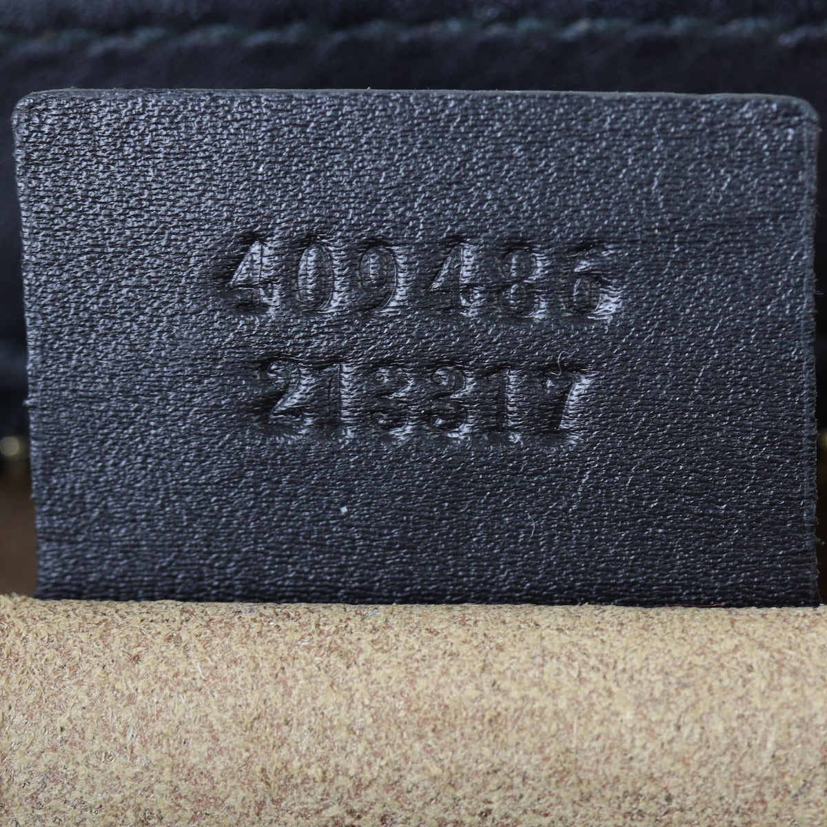 Gucci GG Supreme Padlock Medium Bag Date Code