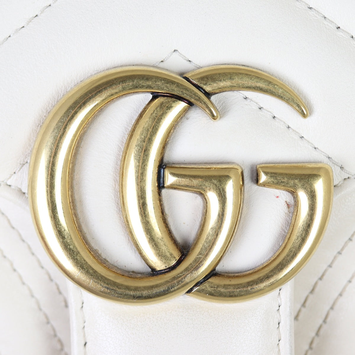 Gucci GG Marmont Matelasse Mini Shoulder Bag Hardware
