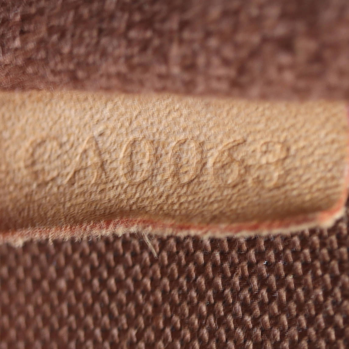 Louis Vuitton Pochette Accessoires Monogram Date Code