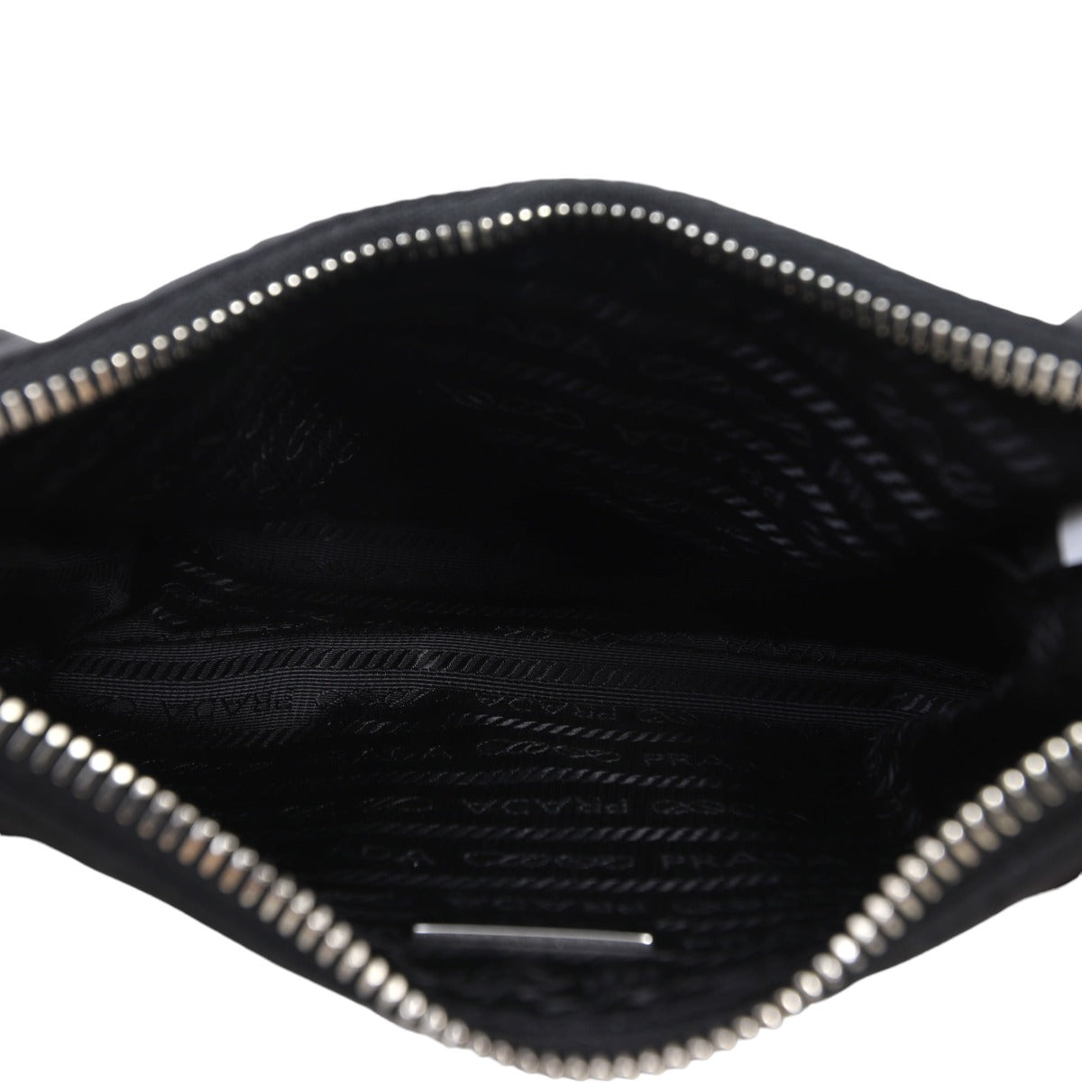 Prada Re-Edition 2005 Tessuto Mini Bag