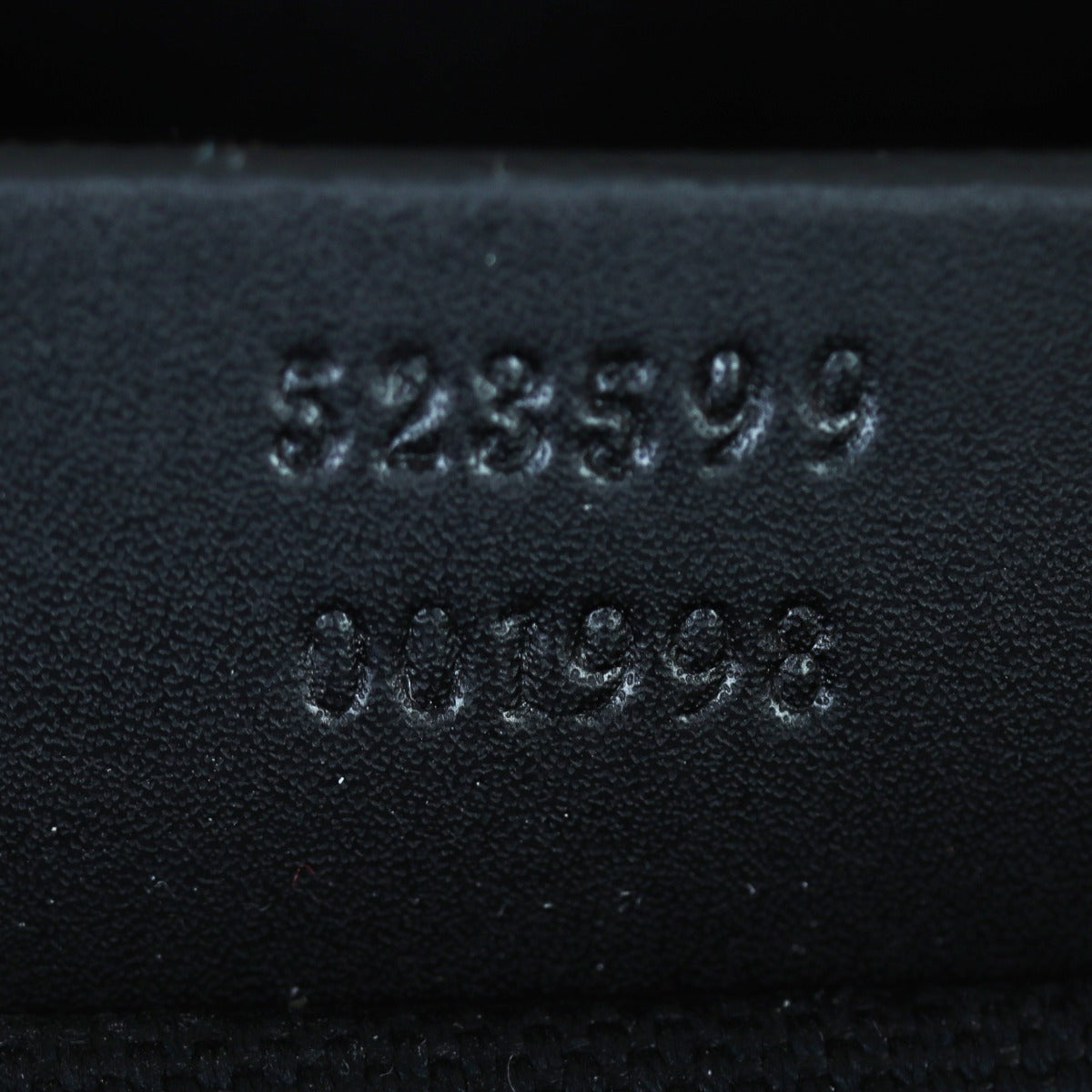 Gucci GG Supreme Messenger Bag Interior Stamp