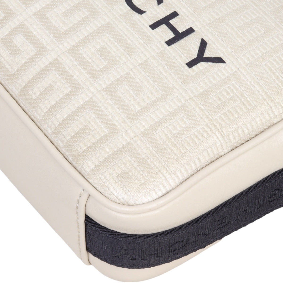 Givenchy G-Essentials Camera Bag