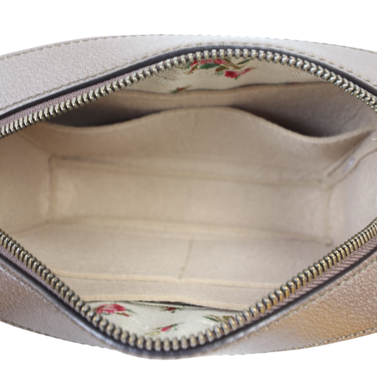 Gucci Neo Vintage GG Supreme Messenger Bag