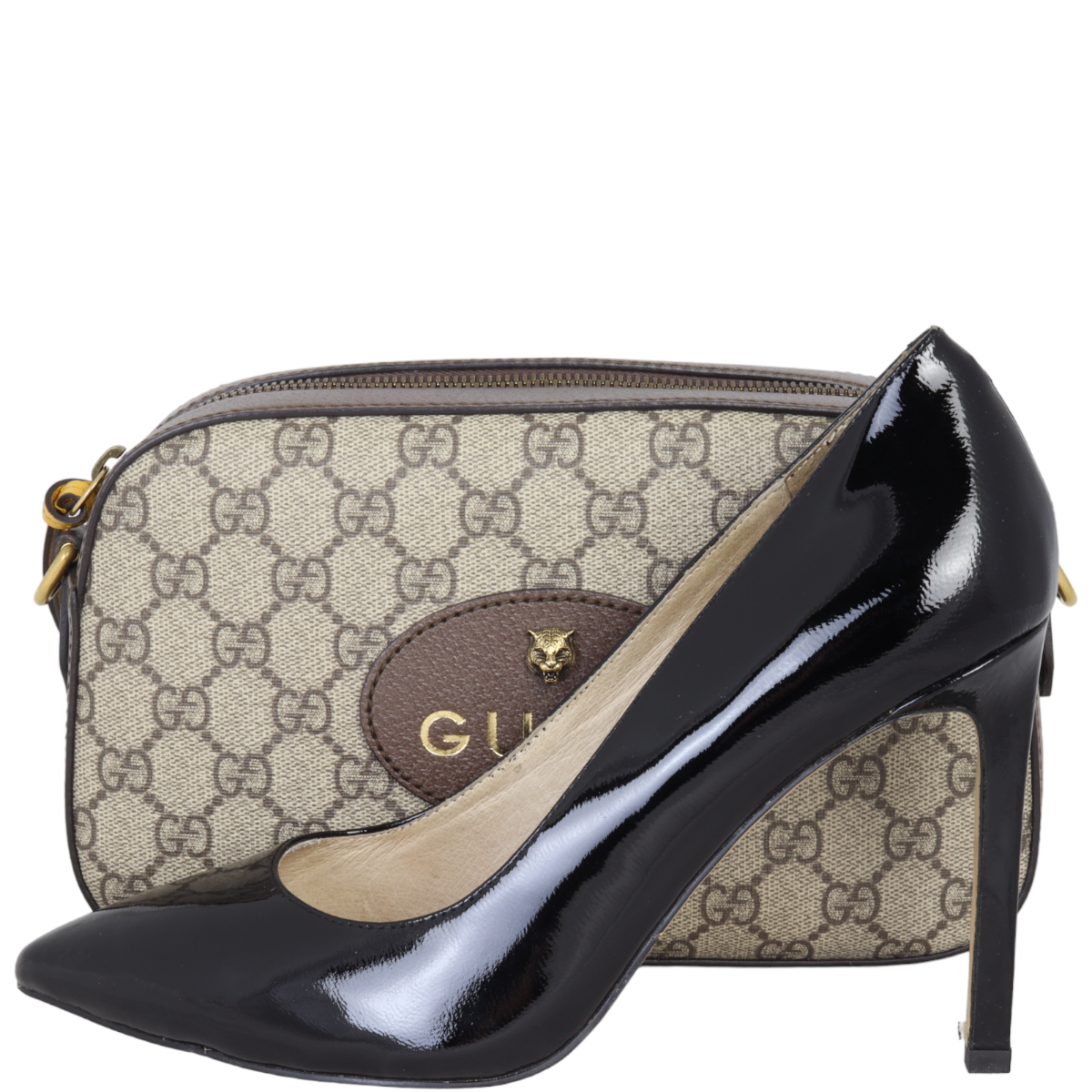 Gucci Neo Vintage GG Supreme Messenger Bag