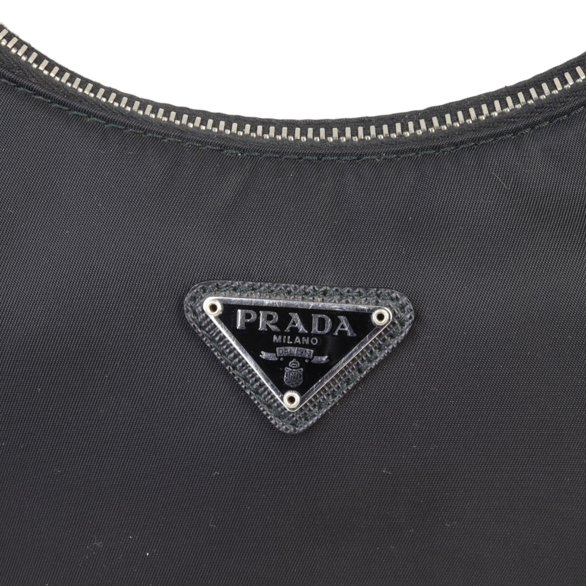 Prada Re-Edition 2005 Tessuto Mini Bag