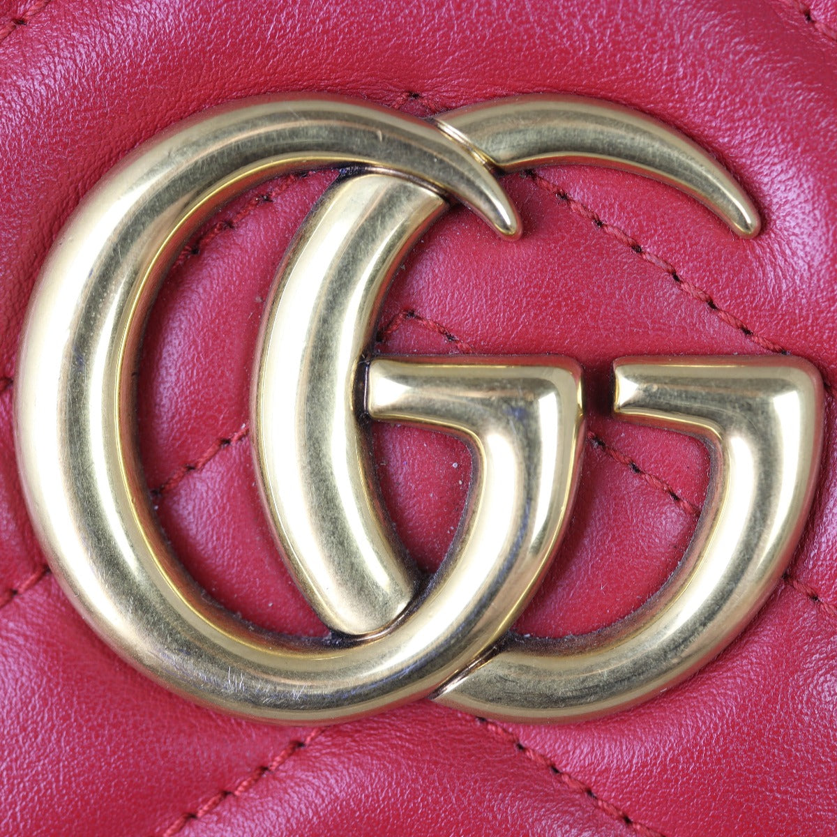 Gucci GG Marmont Small Camera Bag Hardware