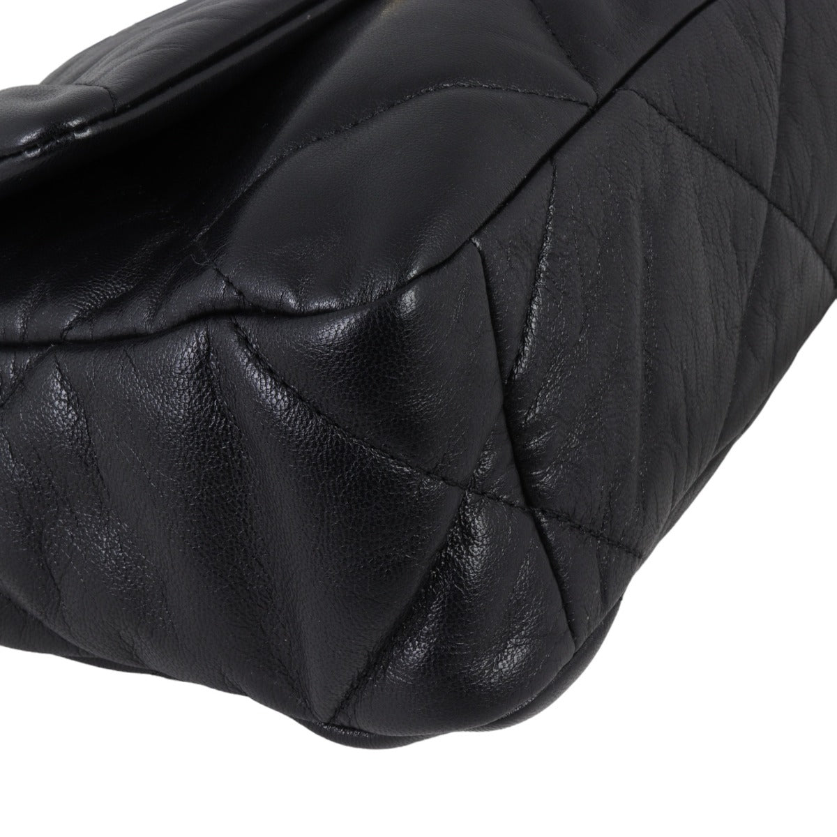 Chanel 19 Flap Bag Medium | Black 30 Series