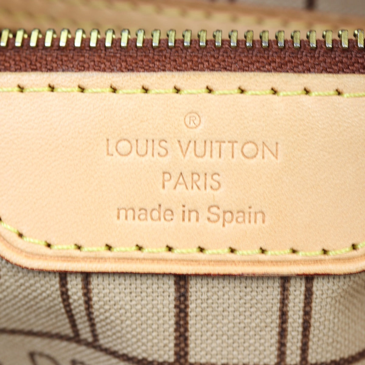Louis Vuitton Neverfull MM Monogram