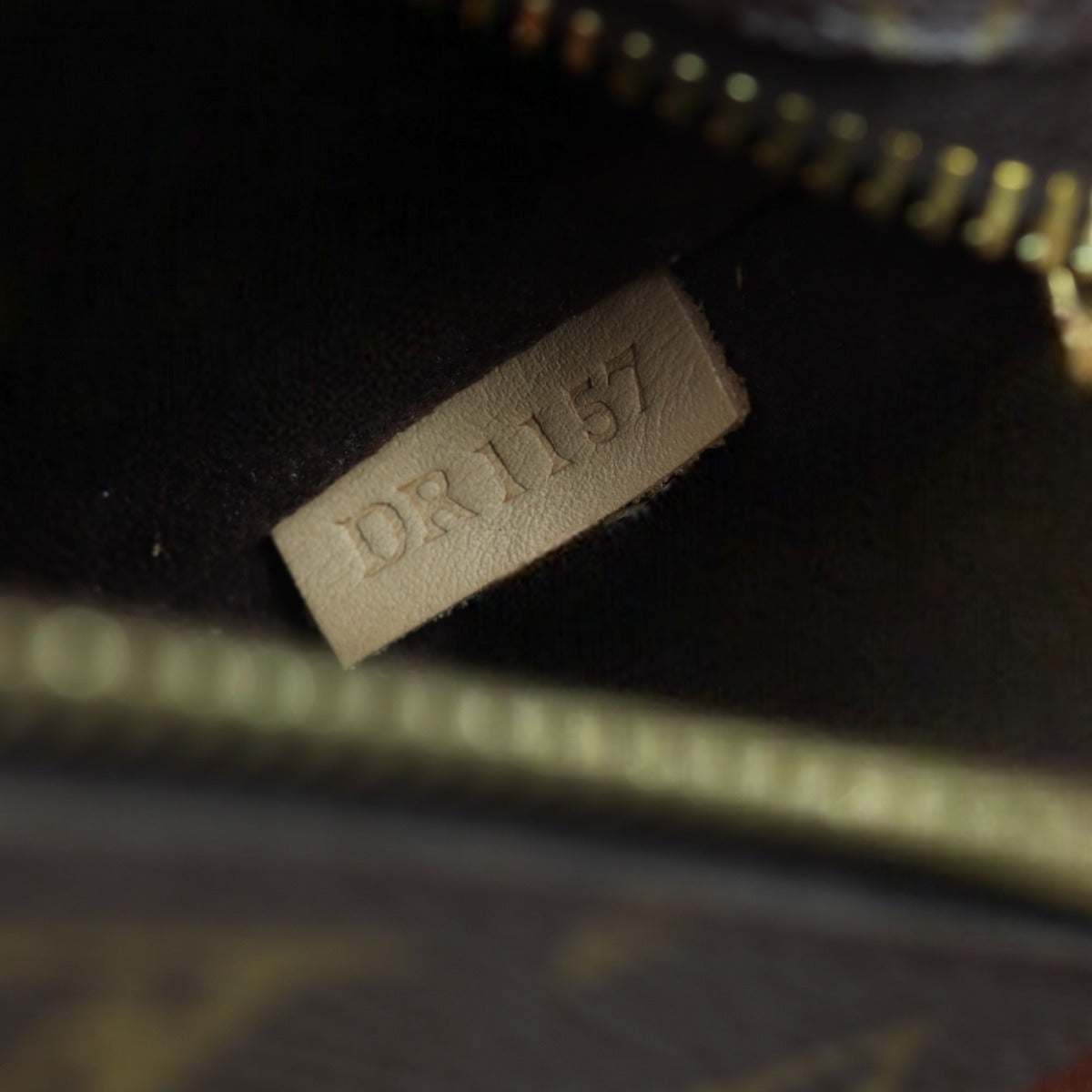 Louis Vuitton Pochette Metis Monogram