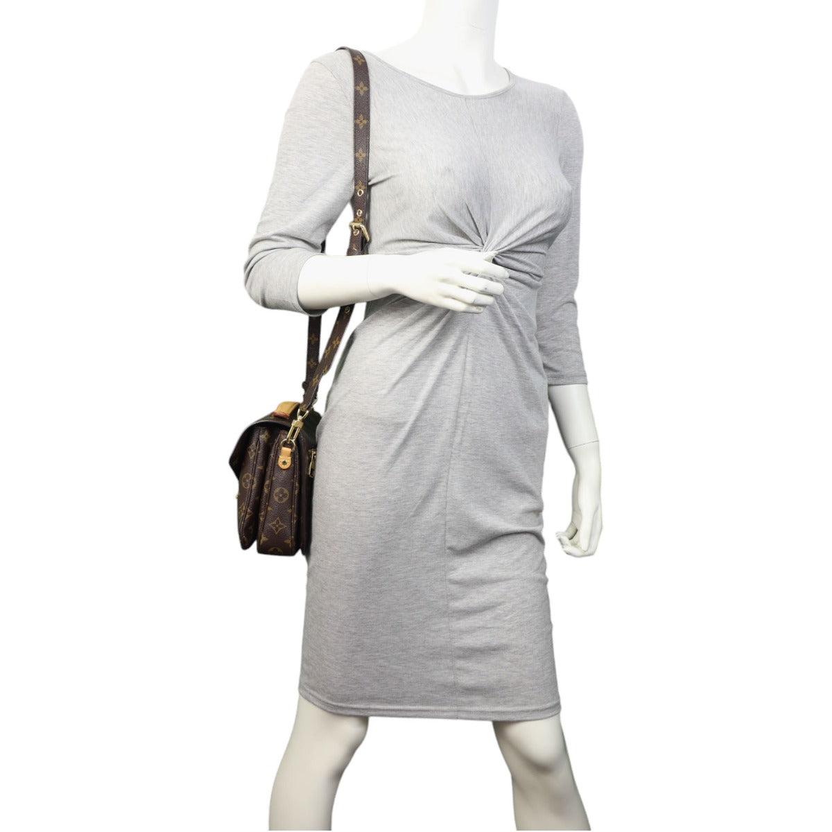 Louis Vuitton Pochette Metis Monogram